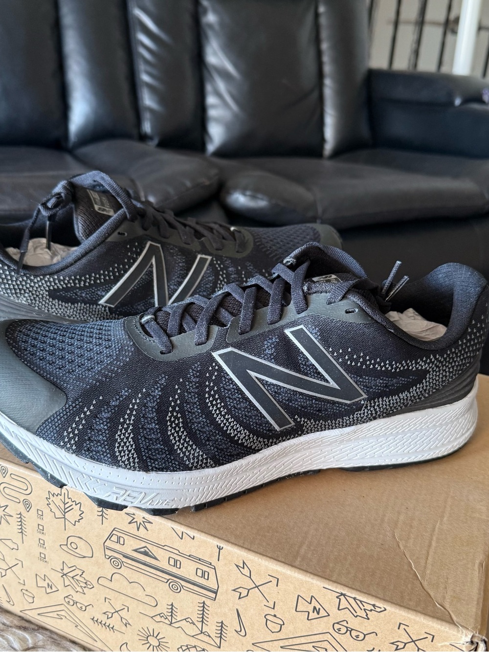 New Balance Black and Grey Men's Athletic Running Shoes